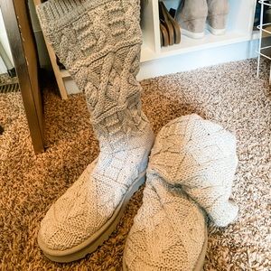Gray Knitted Ugg Boots